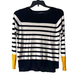 Zara Women’s Crew Neck Striped Sweater Black &‎ White Size Small